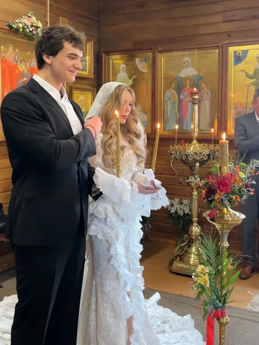 Марк Рудаковский и Карина Кросс на венчании