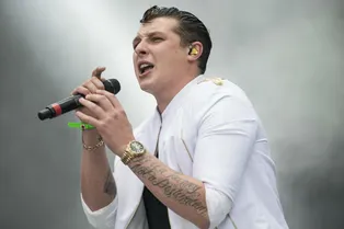 26-летний певец Джон Ньюман болен раком мозга