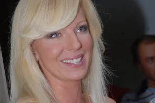 51-летняя Наталья Ветлицкая поразила поклонников молодым лицом 51-летняя Наталья Ветлицкая поразила поклонников молодым лицом