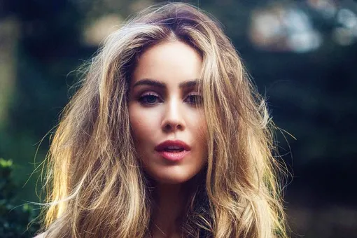 45 летняя звезда сериала «Игра престолов» Роксана Макки родила двойняшек 45 летняя звезда сериала «Игра престолов» Роксана Макки родила двойняшек