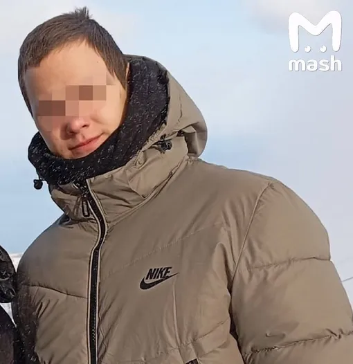 Михаил зарезал четверых друзей Михаил зарезал четверых друзей