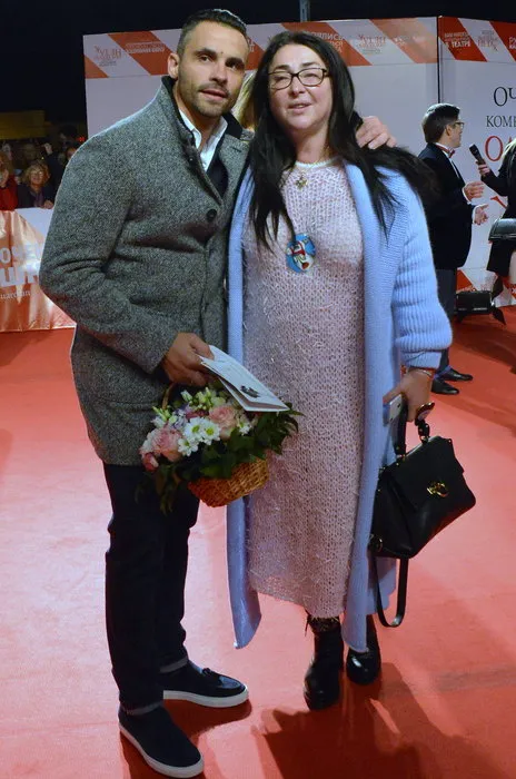 Мужа артистки считают альфонсом