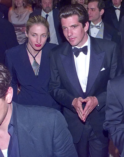 Кэролин Бессетт и Джон Кеннеди-младший