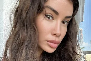 «Я целовалась с Гуфом»: Айза призналась, что у нее были интимные отношения с бывшим мужем