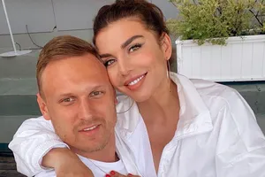 «Прислала голым в мешке»: мать совершившего самоубийство Яниса Тиммы заявила, что никогда не простит Анну Седокову «Прислала голым в мешке»: мать совершившего самоубийство Яниса Тиммы заявила, что никогда не простит Анну Седокову