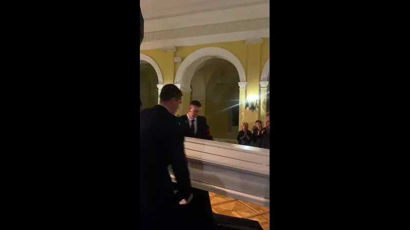 Нажми и смотри Нажми и смотри