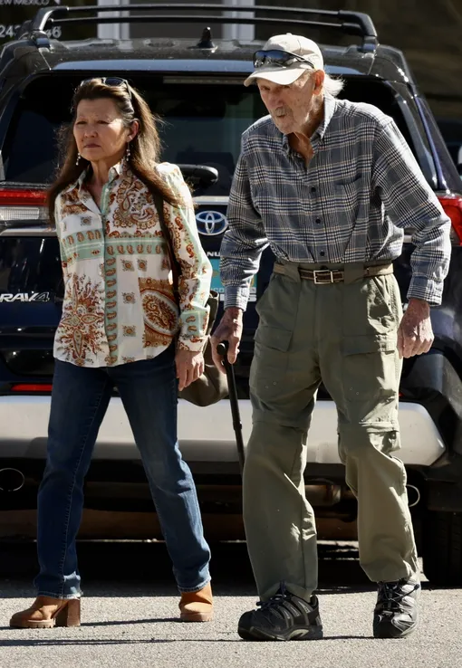 Джин Хэкмен с женой скончались в феврале прошлого года